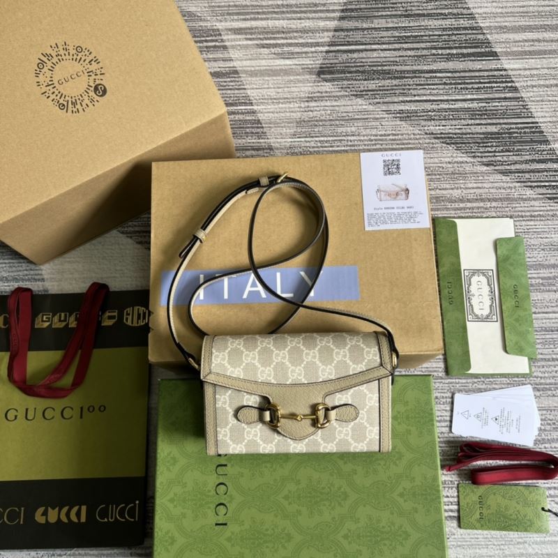 Gvc*1 horsebit bags